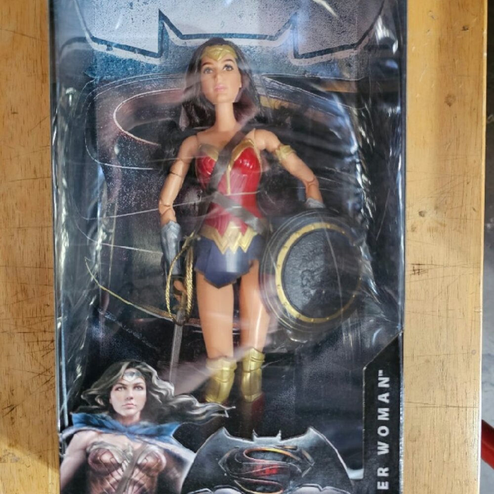 Barbie Collector Batman v Superman: Dawn of Justice Wonder Woman Doll